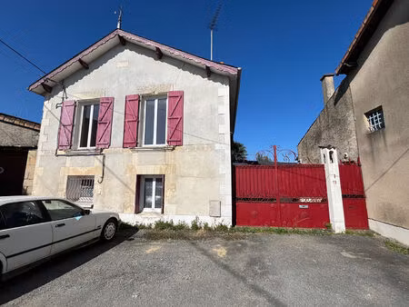 maison de charme avec jardin -157 m² - poitiers