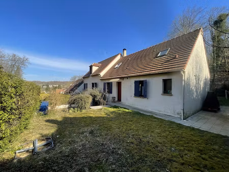 double maison avec 6 chambres cadre calme et verdoyant