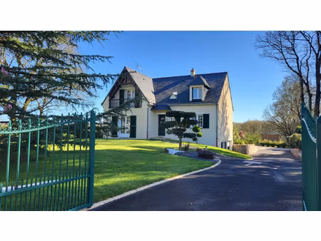 riaillé  belle maison sur grand terrain