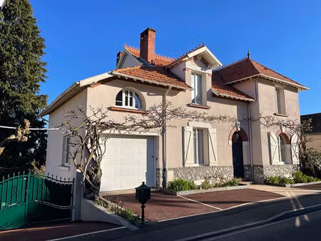 maison de style villa atlantique à brissac - exclusivite