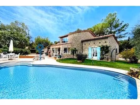 maison de luxe à vendre à fréjus : 1 290 000 € | 200m²