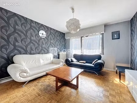 appartement 3 pièces 60 m²