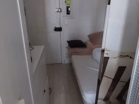 chambre à louer 10 m2 ( secteur tour eiffel )