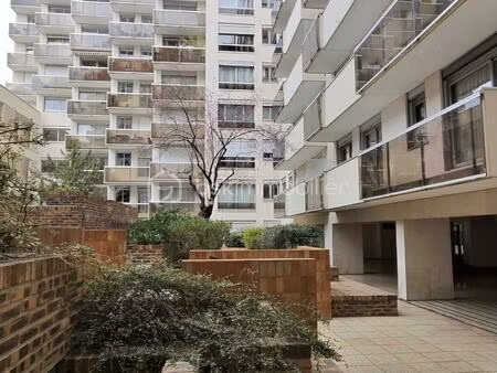 appartement de 74 m² à paris-11e-arrondissement