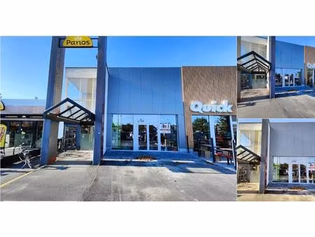 surface commerciale à louer à torhoutse steenweg 258 sint-andries (rbv49085)