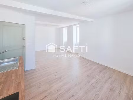 immeuble de 6 appartements rénovés + local  garage