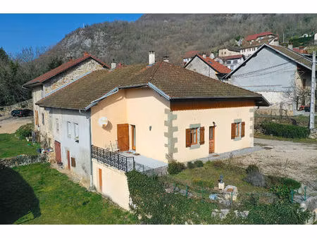 maison chindrieux 120 m² avec dépendances