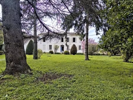 ensemble de 2 maisons