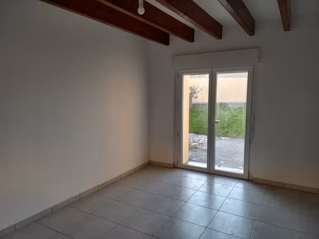 maison t3 entièrement rénovée à froidfond