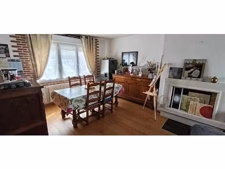 vous recherchez une maison pratique  chaleureuse et idéalement située pour votre tribu ?