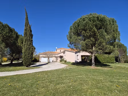 maison contemporaine à 5 min de la n10