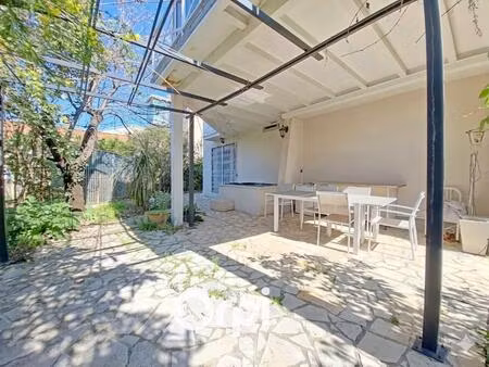 saint-cléophas – maison indépendante avec jardin et rentabilité locative immédiate!