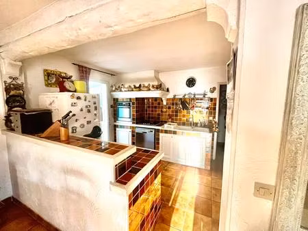 villa avec jardin  piscine et garage à flayosc. votre maison de rêve au coeur de la proven