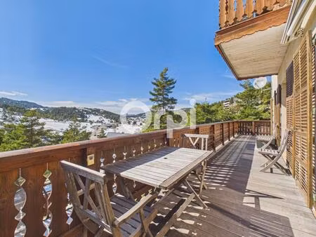 greoliere 1400 - maison 226 m2 - 3 appartements - terrain 2000 m2 - emplacement rare - ren