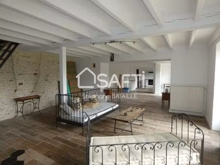6 pièces · 159 m²6 pièces  159 m² · mazeuil 86110