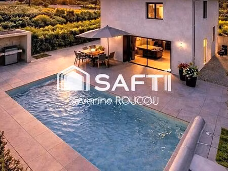 villa d’architecte contemporaine de 136 m² – prestations haut de gamme  piscine  terrain d