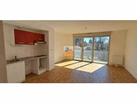 location appartement 3 pièces à bouguenais (44340) : à louer 3 pièces / 64m² bouguenais