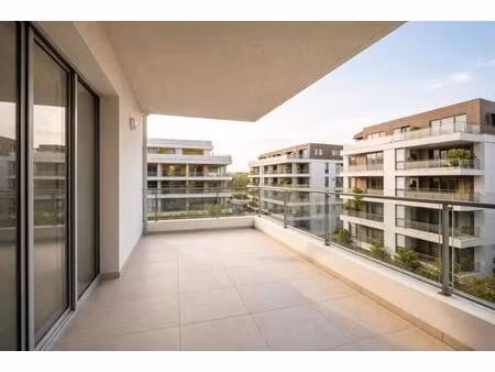 4 pieces duplex lumineux en etage avec balcons