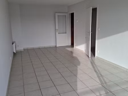 t2 à wasquehal en résidence de standig