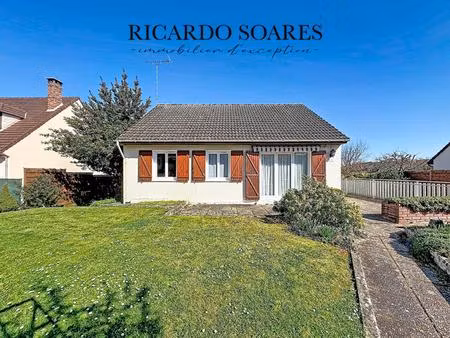 60940 angicourt - maison de plain pied / sous-sol total / 2 chambres / magnifique jardin d