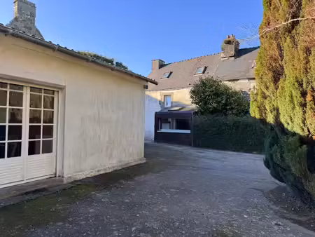 vente maison 4 pièces 81 m² à glomel (22110)  55 000 €