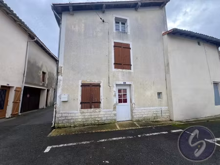 vente maison 4 pièces 82 m² à la mothe-saint-héray (79800)  59 500 €