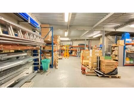 vente local d'activités st maur des fosses 400 m²