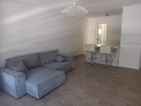 à louer appartement 49 84 m² – 600 € |lestrem