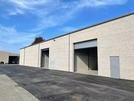 commercieel te huur in beernem
