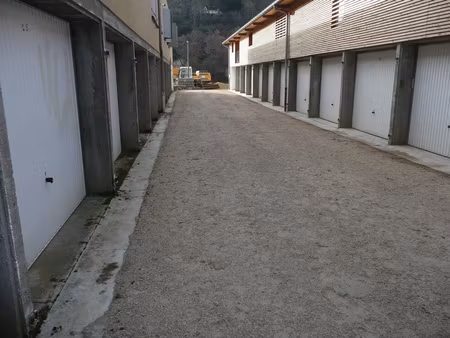 location parking cahors 46000