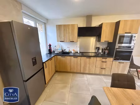 maison à louer 2 pièces 62.2 m² - saint-quentin (02) - 780€