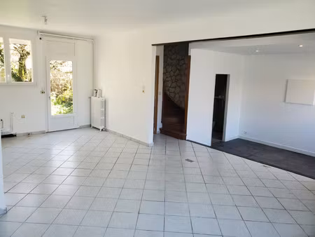 maison à vendre cholet 5 pièce(s) 90m2 95 000€