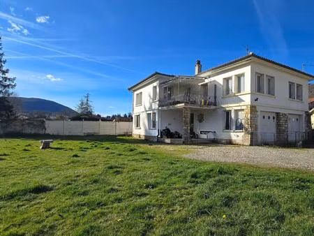 vente maison 8 pièces 243 m² lavelanet (09300)