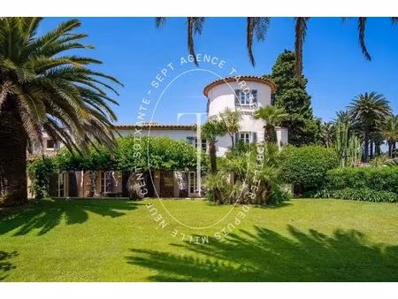 villa proche place des lices  saint-tropez