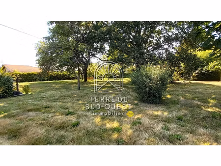 achat terrain 735m²