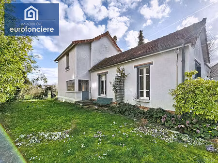 maison des années 30 pleine de charme à 5 minutes du centre de troyes