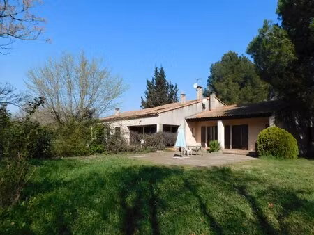 ensemble immobilier sur 8000m2 de terrain - excusivité