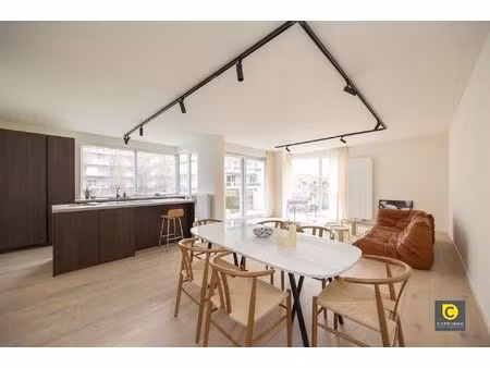 prachtig gerenoveerd appartement!