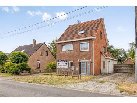 rustig gelegen gelijkvloers appartement te leopoldsburg