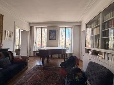 appartement de luxe à vendre à paris 3e : 1 290 000 €