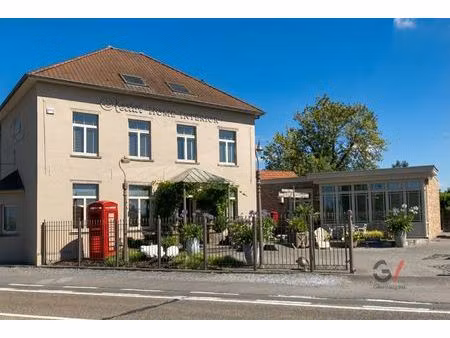 commercieel gebouw op toplocatie