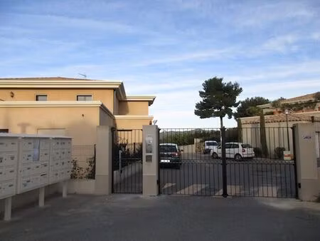 location garage à sanary-sur-mer (83110)
