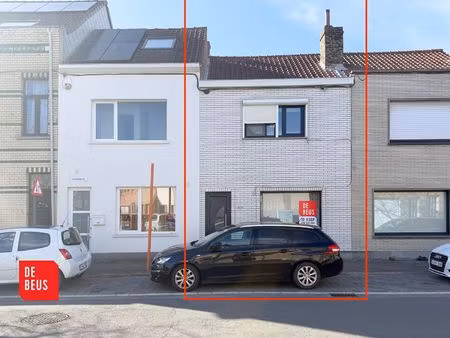 sfeervolle woning  gelegen op korte afstand van het levendige centrum van oostende!