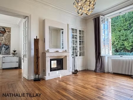 orléans  dunois  maison bourgeoise à vendre de 265 m² avec jardin et garage