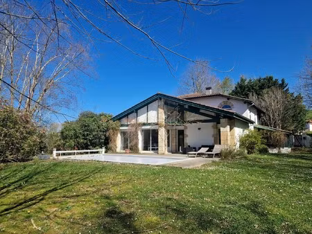 maison de luxe à vendre à saint-jean-de-luz : 997 500 € | 263m²