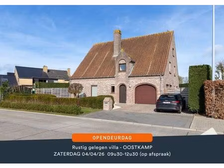 top gelegen villa met 4 slaapkamers   garage en onderhoudsvriendelijke tuin met tuinhuis