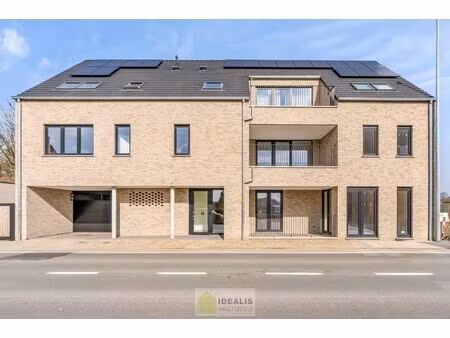 nieuwbouwappartement met 2 slaapkamers  kelderberging en een ondergrondse autostandplaat