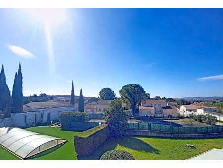 maison 9 pièces - 280 m²