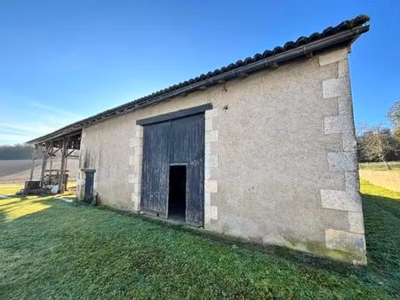 vente maison 4 pièces 111 m² montmoreau (16190)