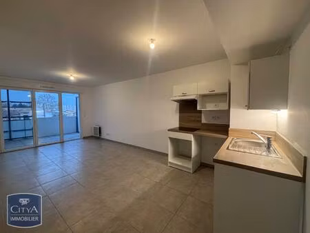 location appartement 3 pièces 59m² avignon 84000